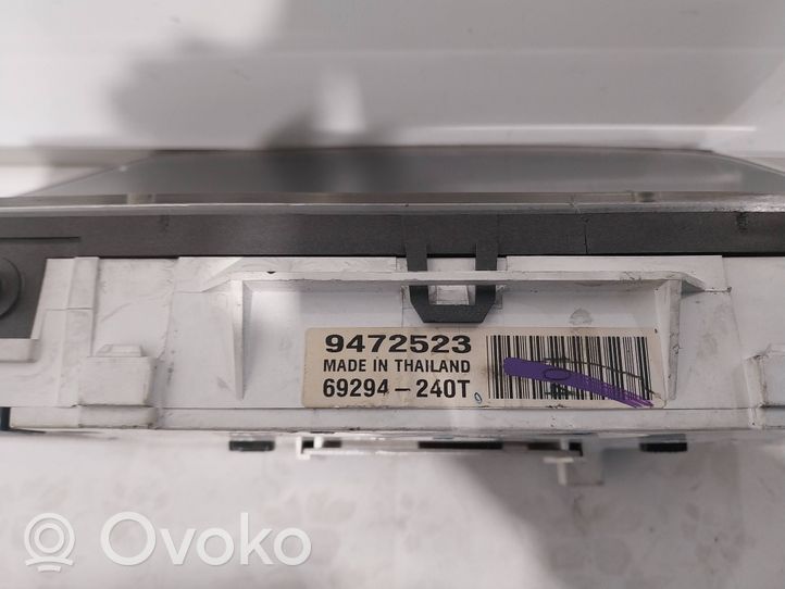 Volvo S70  V70  V70 XC Tachimetro (quadro strumenti) 9472523