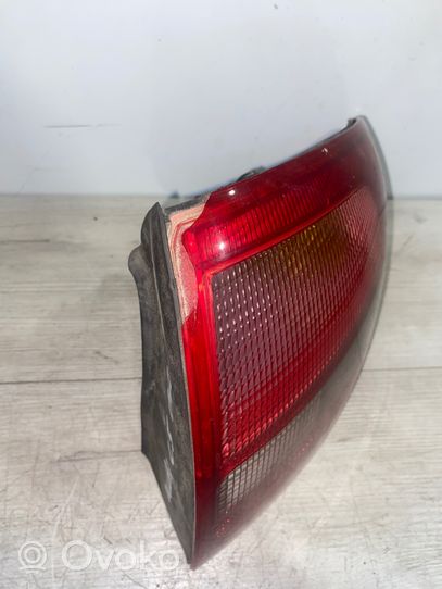 Audi A6 S6 C5 4B Lampa tylna 4B5945096