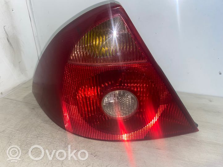 Ford Mondeo Mk III Luci posteriori 1S7113405A