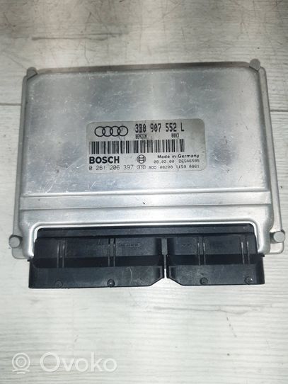 Audi A4 S4 B5 8D Moottorin ohjainlaite/moduuli 3B0907552L