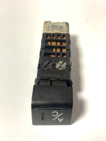 Hyundai Getz Air conditioning (A/C) switch 621W01391