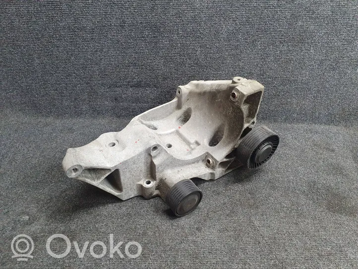 BMW 3 E90 E91 Generator/alternator bracket 7802639