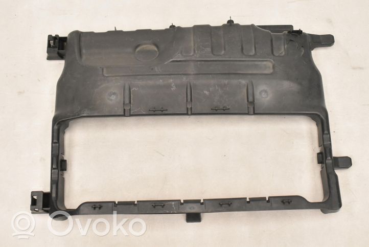 Renault Zoe Osłona chłodnicy 215541324R