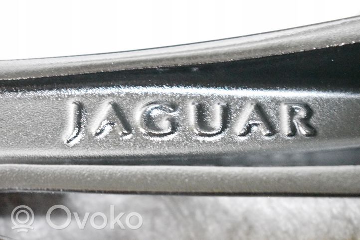 Jaguar XE R19-alumiinivanne 