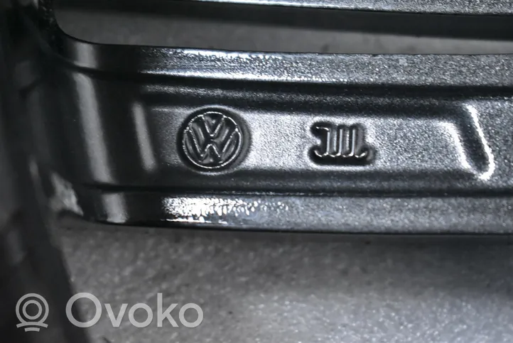Volkswagen Passat Alltrack R19-alumiinivanne 