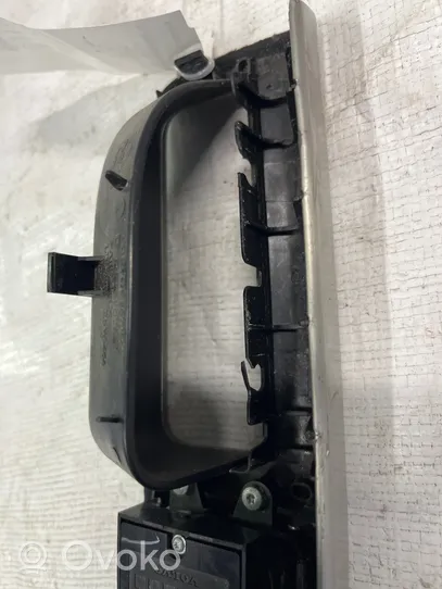 Volvo V50 Electric window control switch 30710788