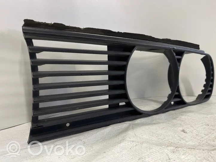 BMW 3 E30 Kita salono detalė 19458839