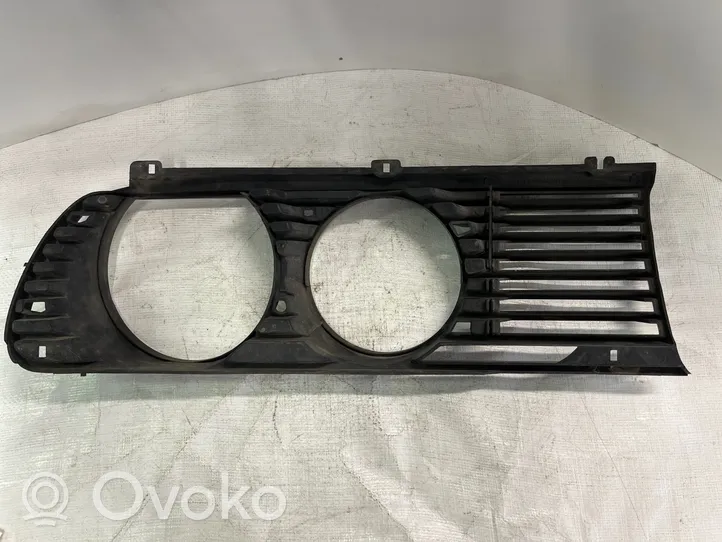 BMW 5 E28 Grille inférieure de pare-chocs avant 51131874645