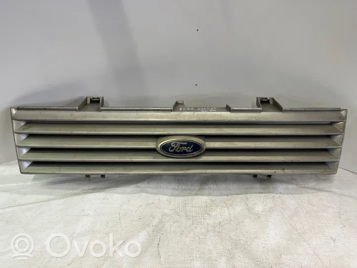 Ford Escort Etusäleikkö 81AG8150M0