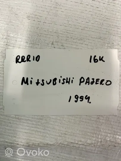 Mitsubishi Pajero Atrapa chłodnicy / Grill MB6195782