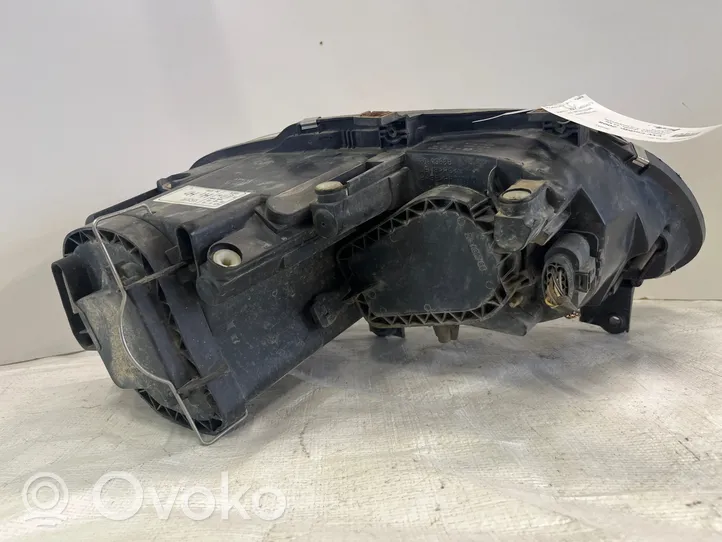 Volkswagen Caddy Faro/fanale 11101610