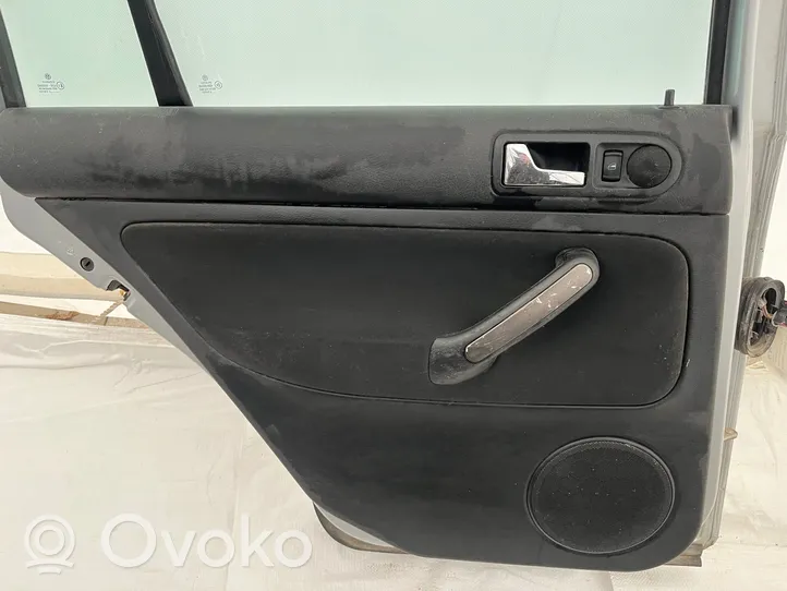 Volkswagen Bora Porte arrière 