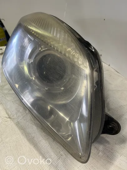 Volkswagen Golf Plus Lampa przednia 24783200