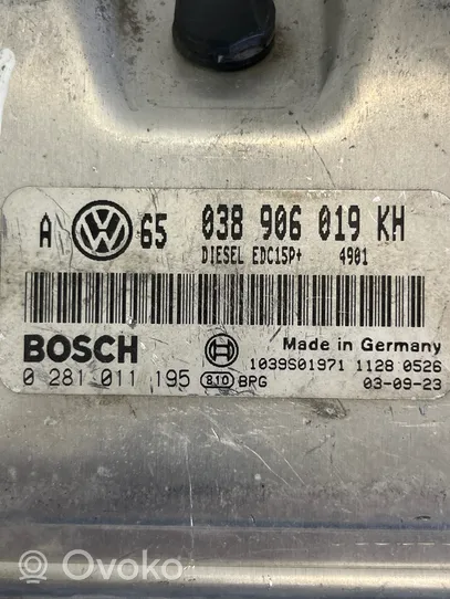 Volkswagen Bora Moottorin ohjainlaite/moduuli 038906019KH