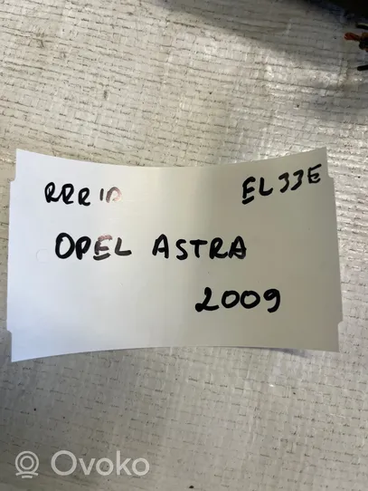 Opel Astra H Sterownik / Moduł ECU 90589736