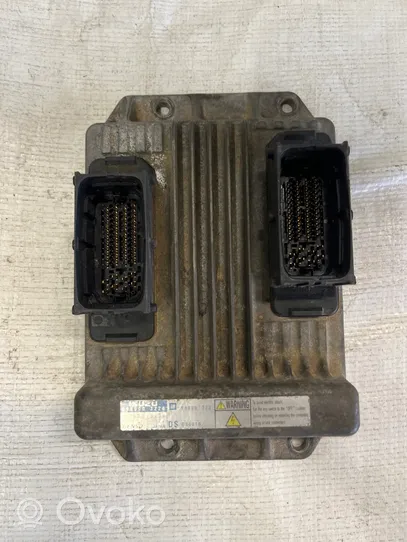 Opel Meriva A Sterownik / Moduł ECU 8980003220