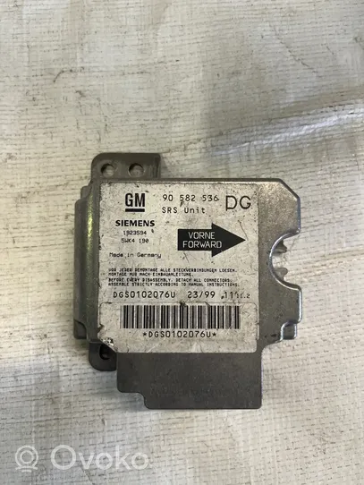 Opel Zafira A Airbag control unit/module 90582536