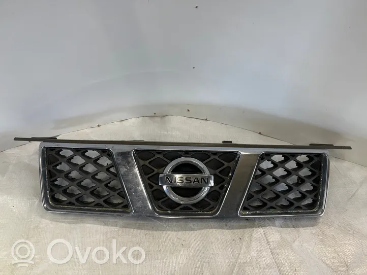 Nissan X-Trail T30 Grille calandre supérieure de pare-chocs avant 62310