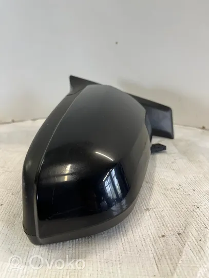 Opel Zafira B Front door electric wing mirror 13131969