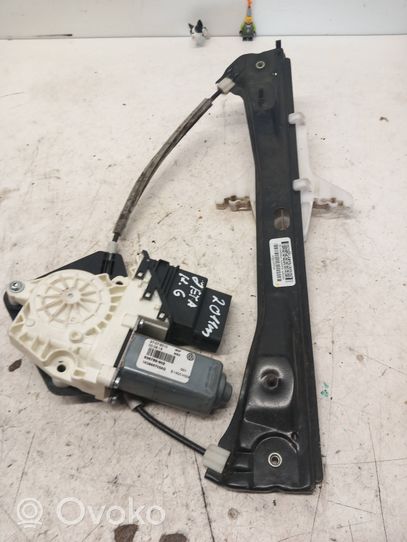 Volkswagen Jetta VI Rear door window regulator with motor 1K0959703AG