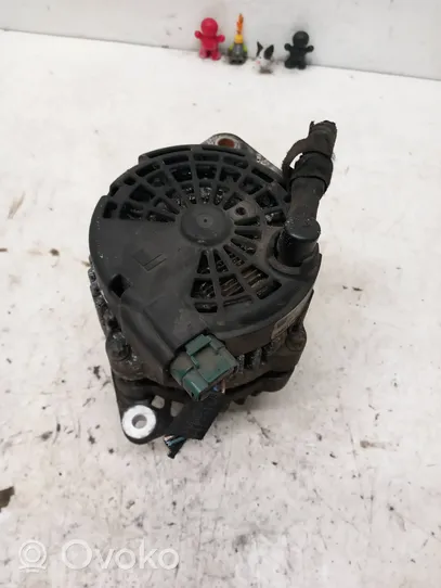 Opel Zafira B Alternator 8980311541