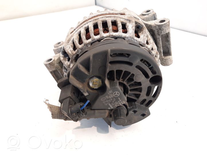 Mercedes-Benz C W203 Alternator 0124515088