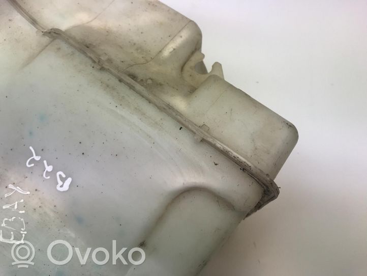 Mitsubishi Lancer X Serbatoio/vaschetta liquido lavavetri parabrezza B398