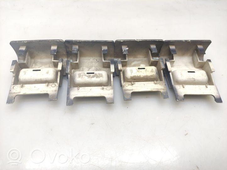 Opel Vectra B Garniture de jupe latérale arrière 90586942