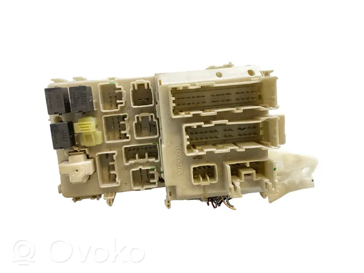 Toyota Corolla Verso E121 Komputer / Sterownik ECU i komplet kluczy 8966113060