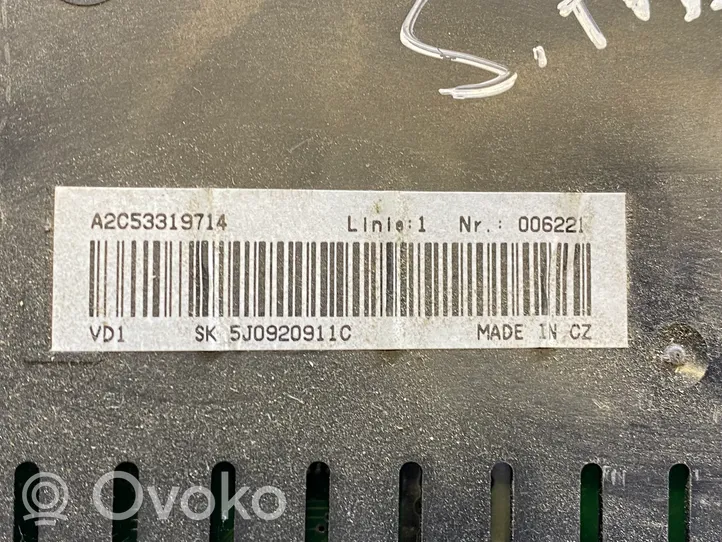 Skoda Fabia Mk2 (5J) Komputer / Sterownik ECU i komplet kluczy 045906013AL