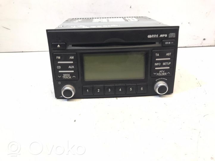 KIA Sedona Radio/CD/DVD/GPS-pääyksikkö 61240655