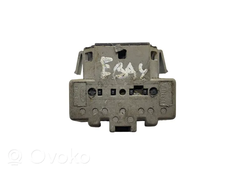 Ford Focus Virtalukon kytkin 93AB11572BG