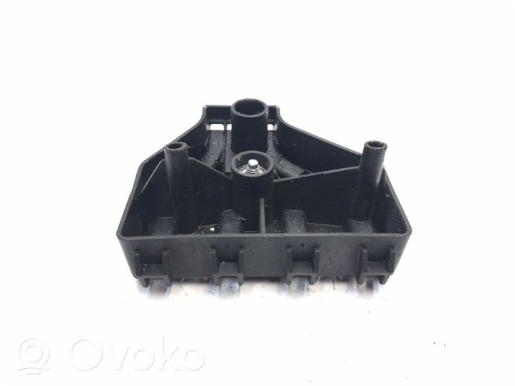 Seat Leon (1P) Variklio dangtis (apdaila) 0113097A