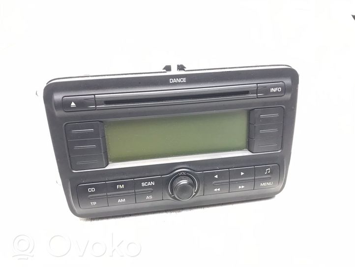 Skoda Fabia Mk2 (5J) Radio/CD/DVD/GPS-pääyksikkö 5J0035161A