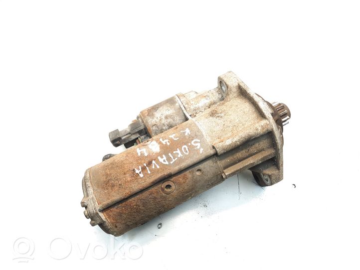 Skoda Octavia Mk1 (1U) Motor de arranque AQM