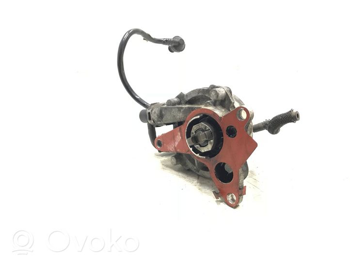 Opel Vivaro Vacuum pump 146502570r