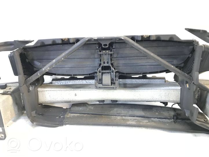 BMW 5 E60 E61 Pannello di supporto del radiatore 