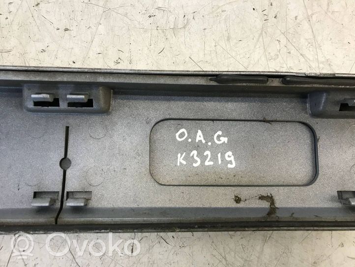 Opel Astra G Tailgate trim 09130862