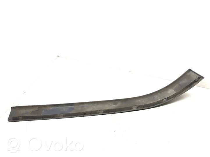 Opel Corsa C Etupuskurin reuna 9116137