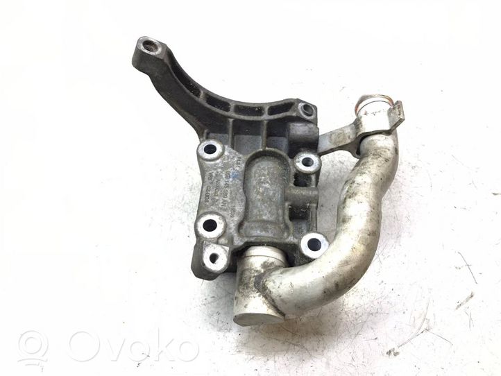 Audi A4 S4 B8 8K Staffa di montaggio del compressore dell’A/C 059145169an