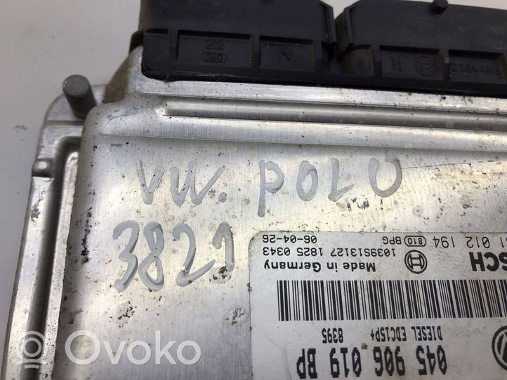 Volkswagen Polo IV 9N3 Calculateur moteur ECU 045906019bp