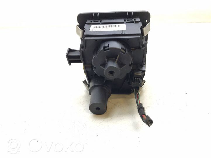 Mercedes-Benz R W251 Valokatkaisija A2515452104