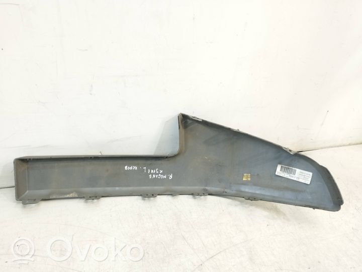 Renault Megane II Modanatura separatore del paraurti anteriore 8200412360