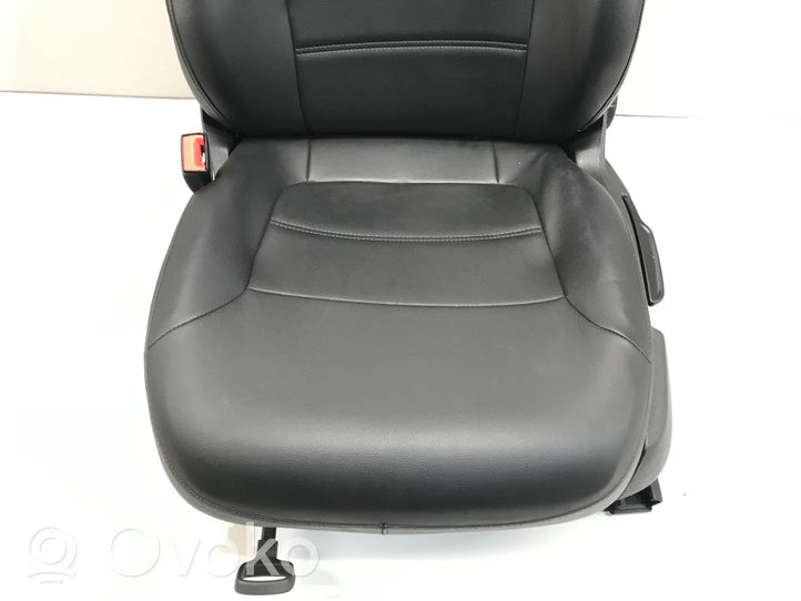 Volkswagen PASSAT B7 Interior set K2989