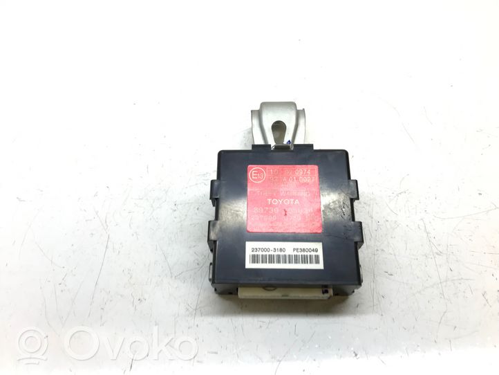 Toyota Avensis T250 Kit centralina motore ECU e serratura 8966105C82