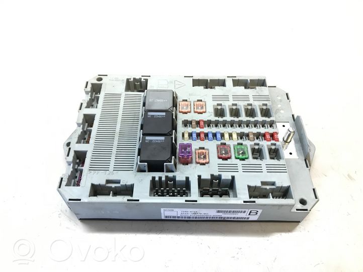 Jaguar XF X250 Module de fusibles 73409724