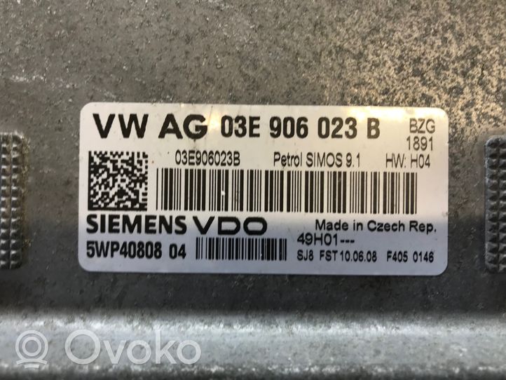 Volkswagen Polo IV 9N3 Moottorinohjausyksikön sarja ja lukkosarja 03E906023B