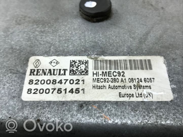 Renault Laguna III Komputer / Sterownik ECU i komplet kluczy 8200847021