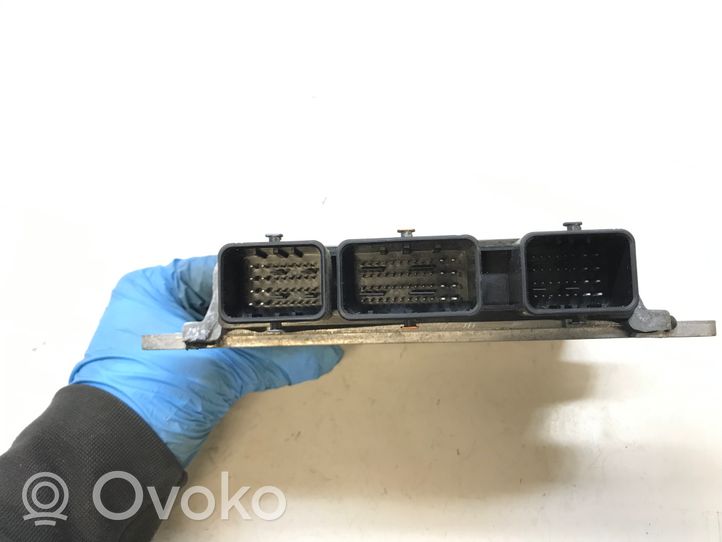 Renault Laguna III Komputer / Sterownik ECU i komplet kluczy 8200847021