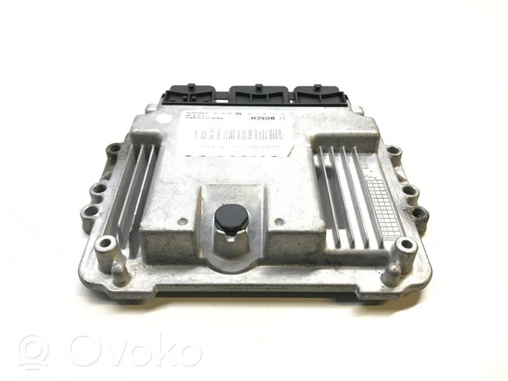 Ford Focus Calculateur moteur ECU 9M5112A650AE